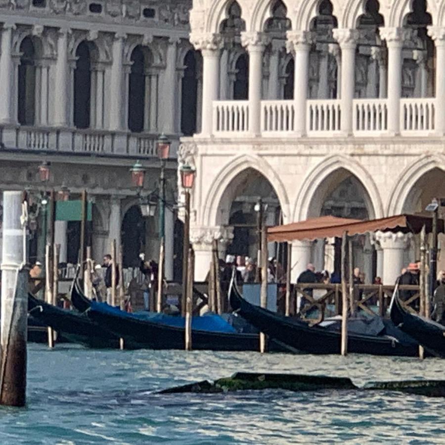 The Wolf House Hotel Venice Exterior photo