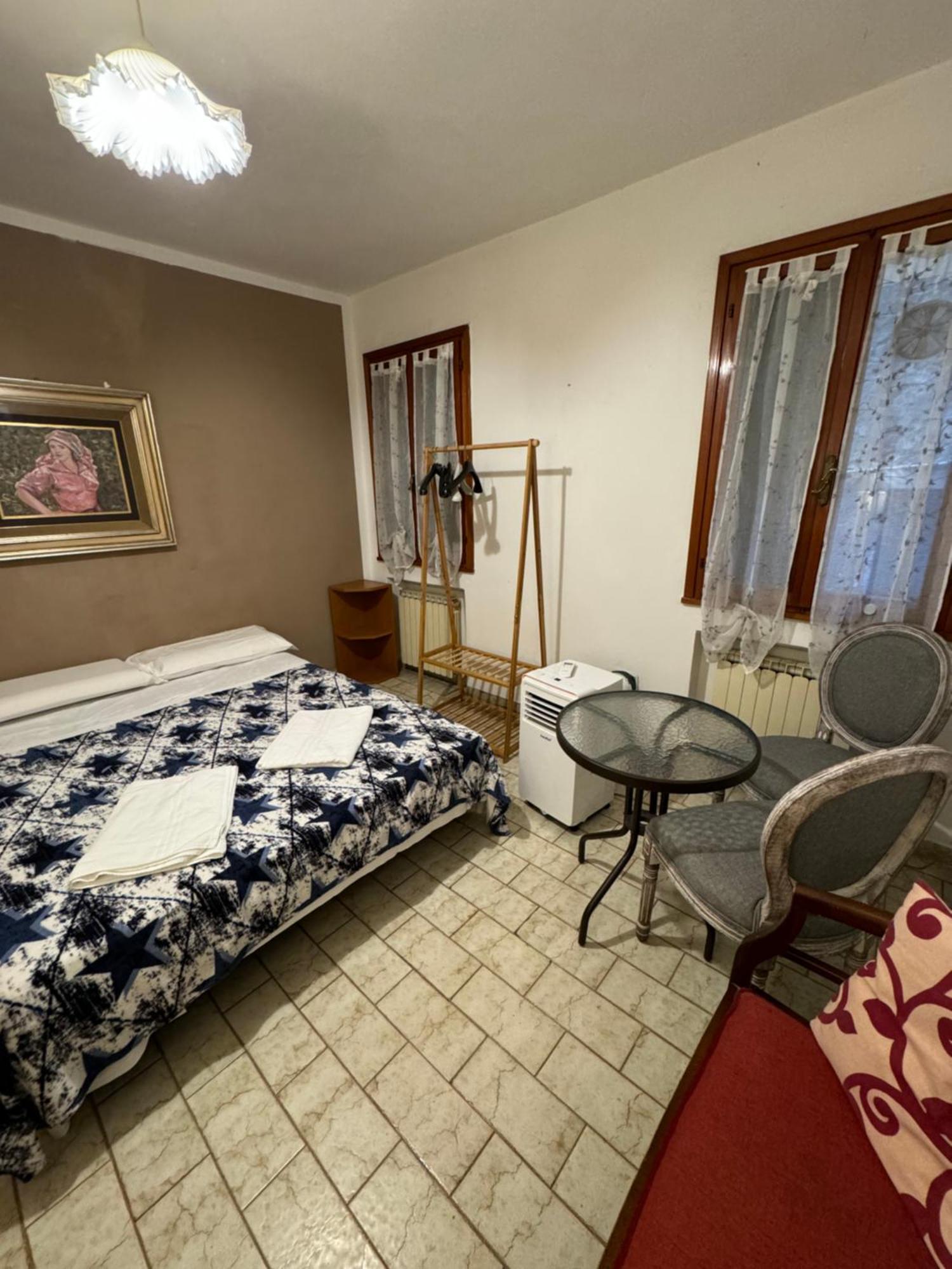 The Wolf House Hotel Venice Exterior photo